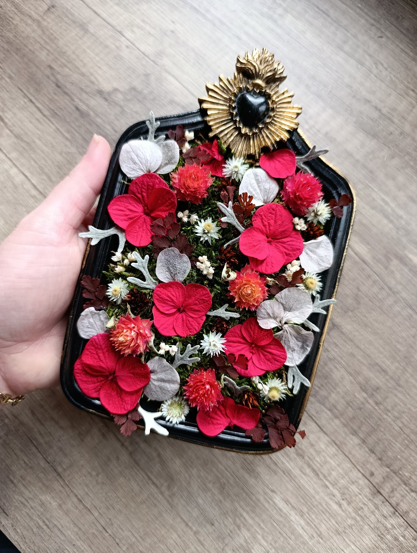 cadre ex voto végétalisé fleuri